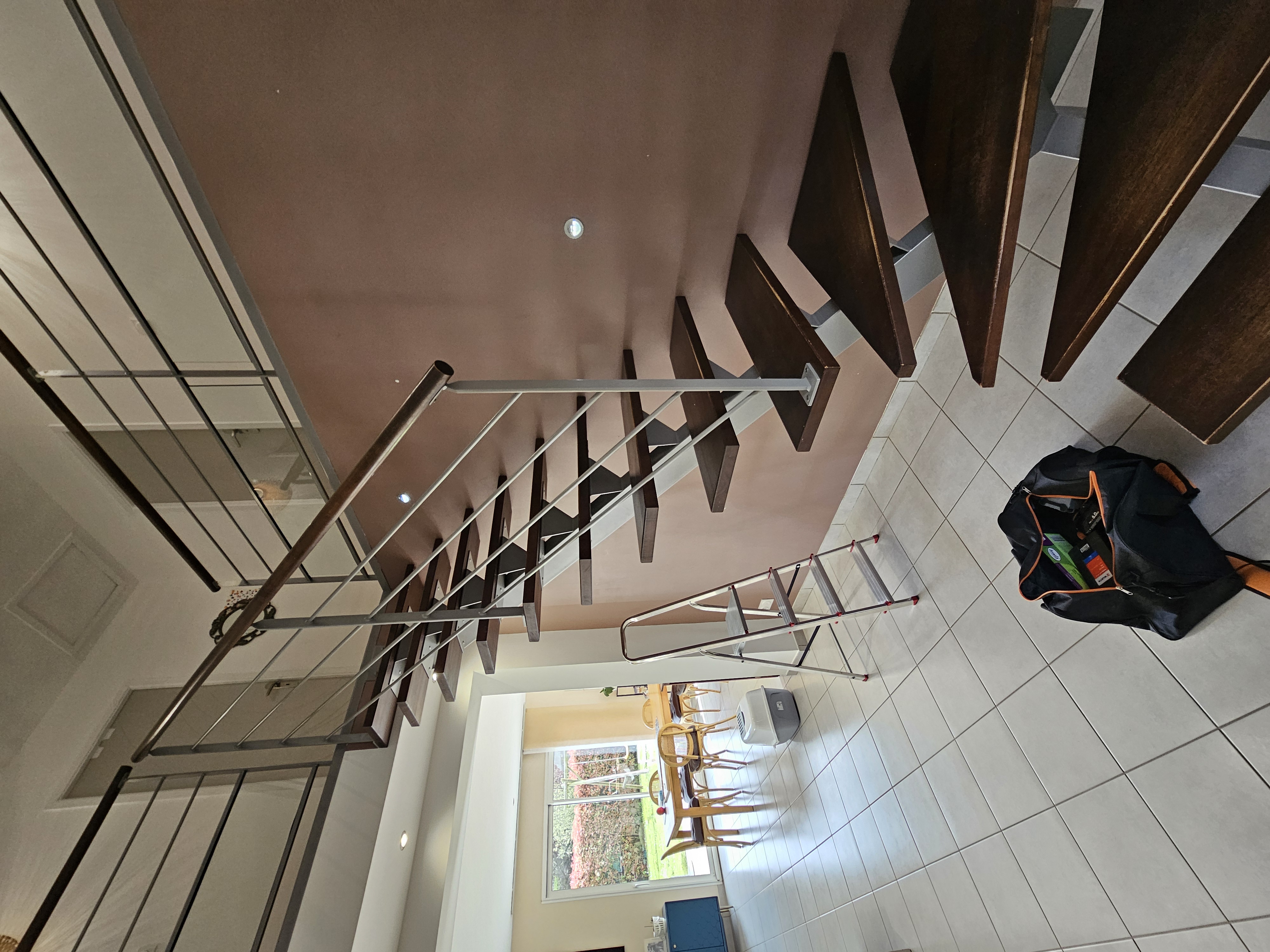 Escalier avant rénovation
